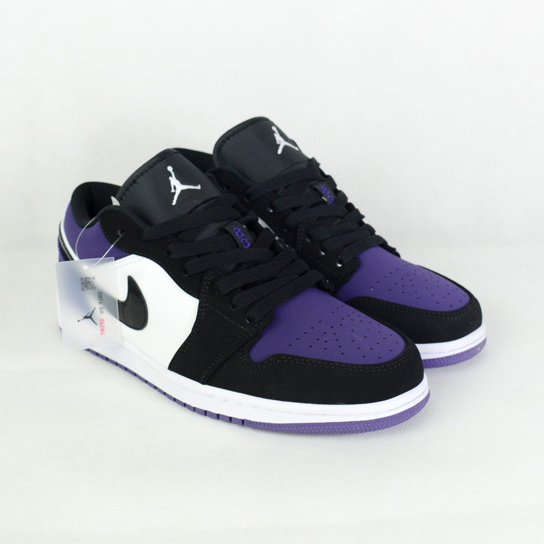 nike jordan low court